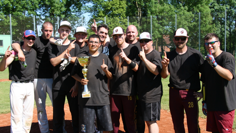 Guzzlers Black Austrian Champions